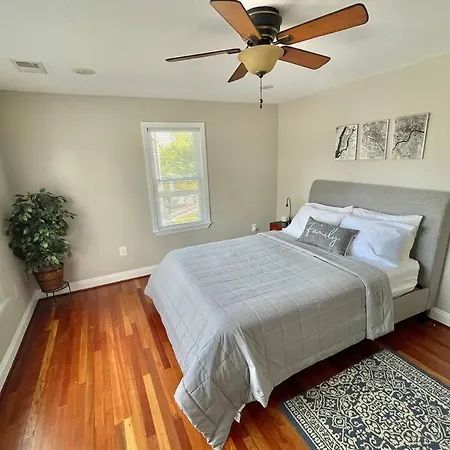 Brand New, Cozy, Modern, One-Bedroom Apartment Falls Church Extérieur photo